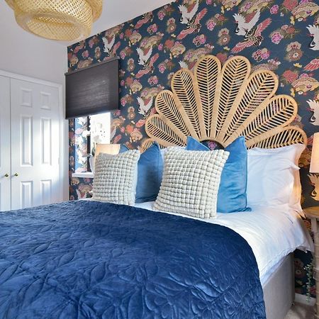 Luxury Spacious 2 Bed Apartment Shilton  Экстерьер фото