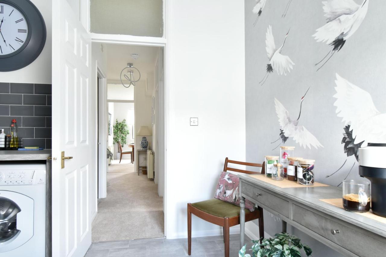 Luxury Spacious 2 Bed Apartment Shilton  Экстерьер фото