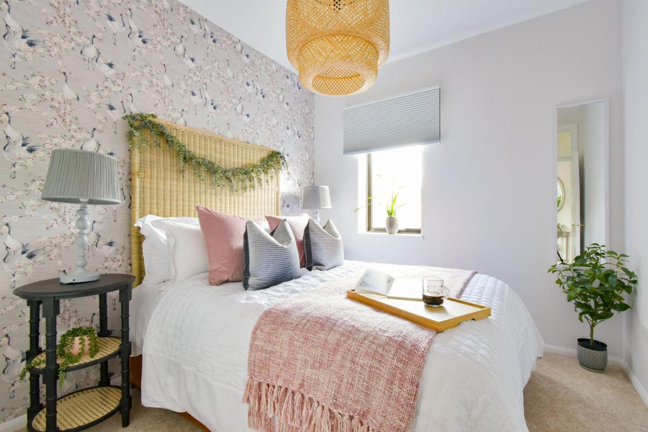 Luxury Spacious 2 Bed Apartment Shilton  Экстерьер фото